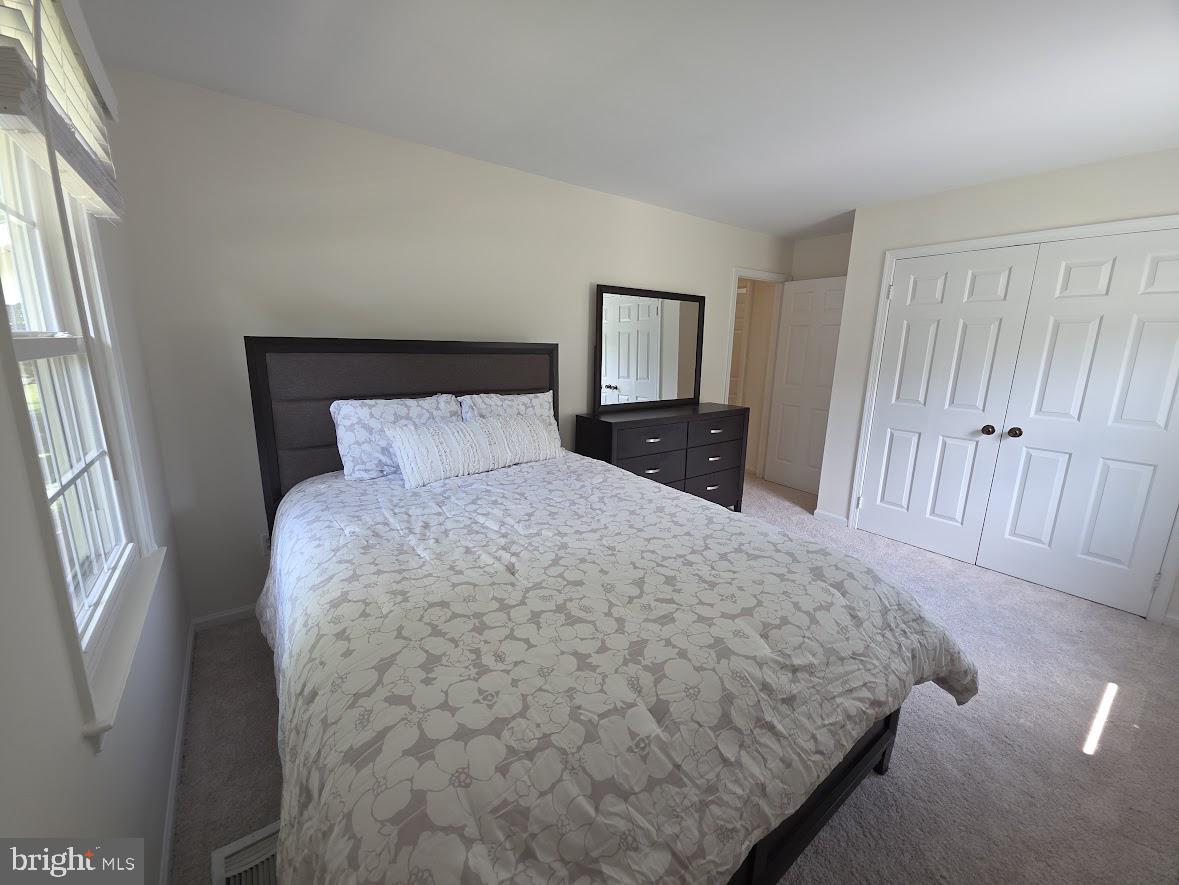 CHANTILLY HIGHLANDS - Residential
