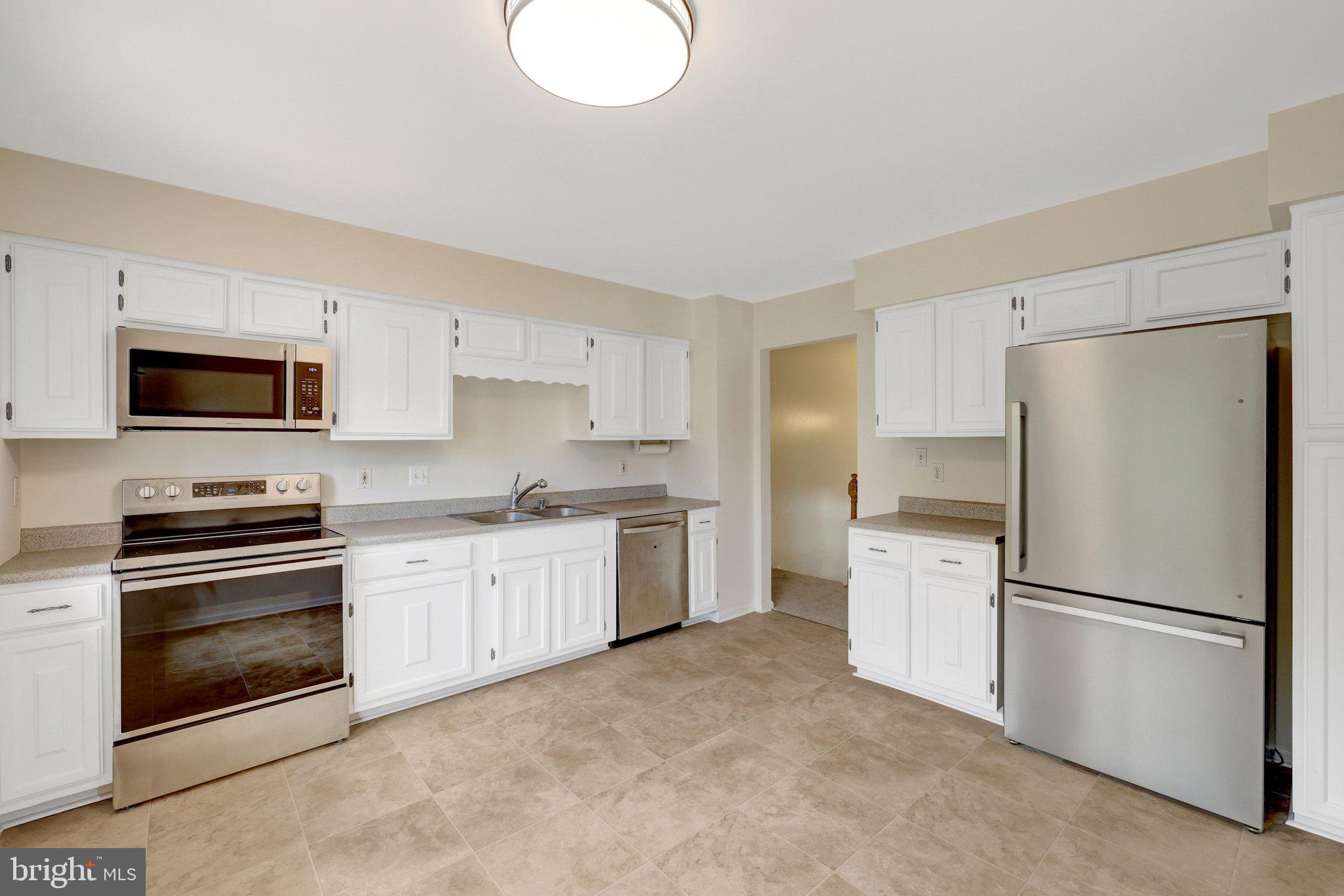 CHANTILLY HIGHLANDS - Residential