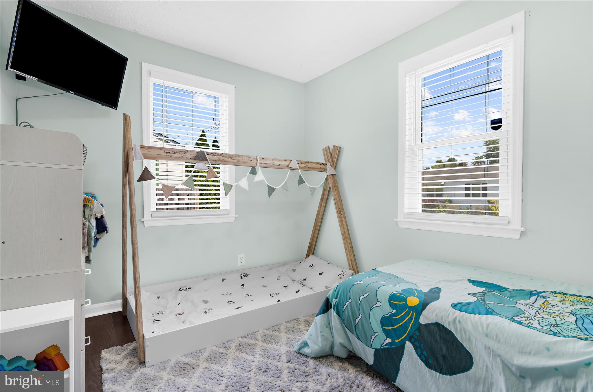 SWAN MEADOWS - Residential