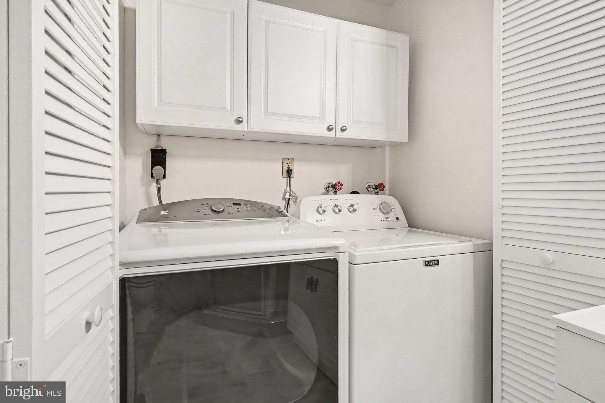 HICKORY CREEK - Residential