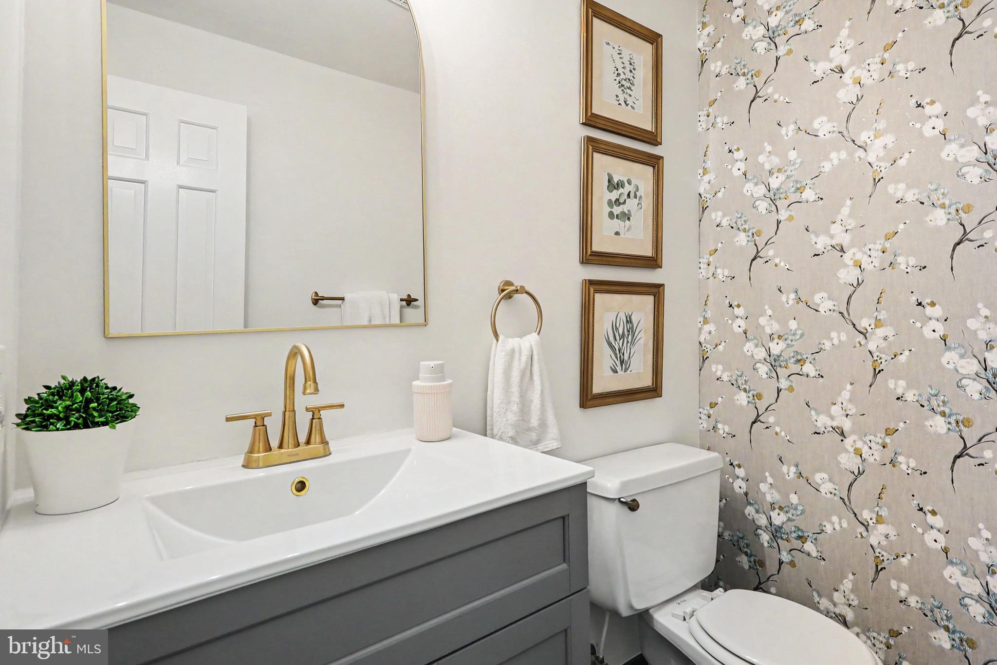 HICKORY CREEK - Residential