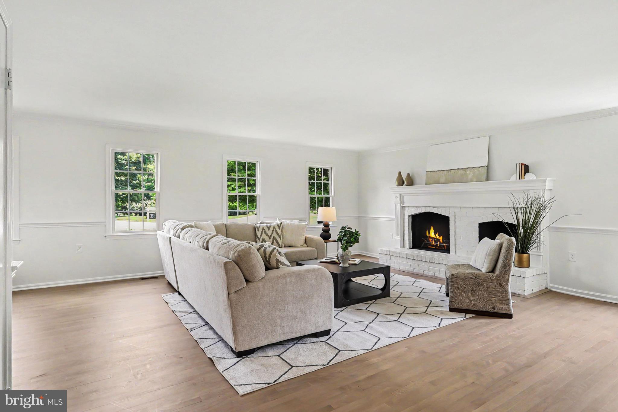 HICKORY CREEK - Residential