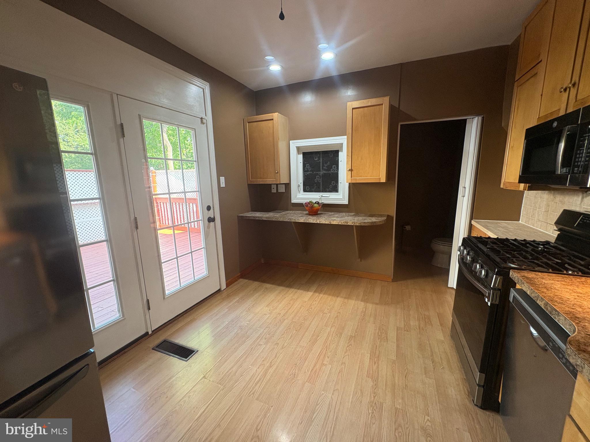 BORO OF CAMP HILL - Residential