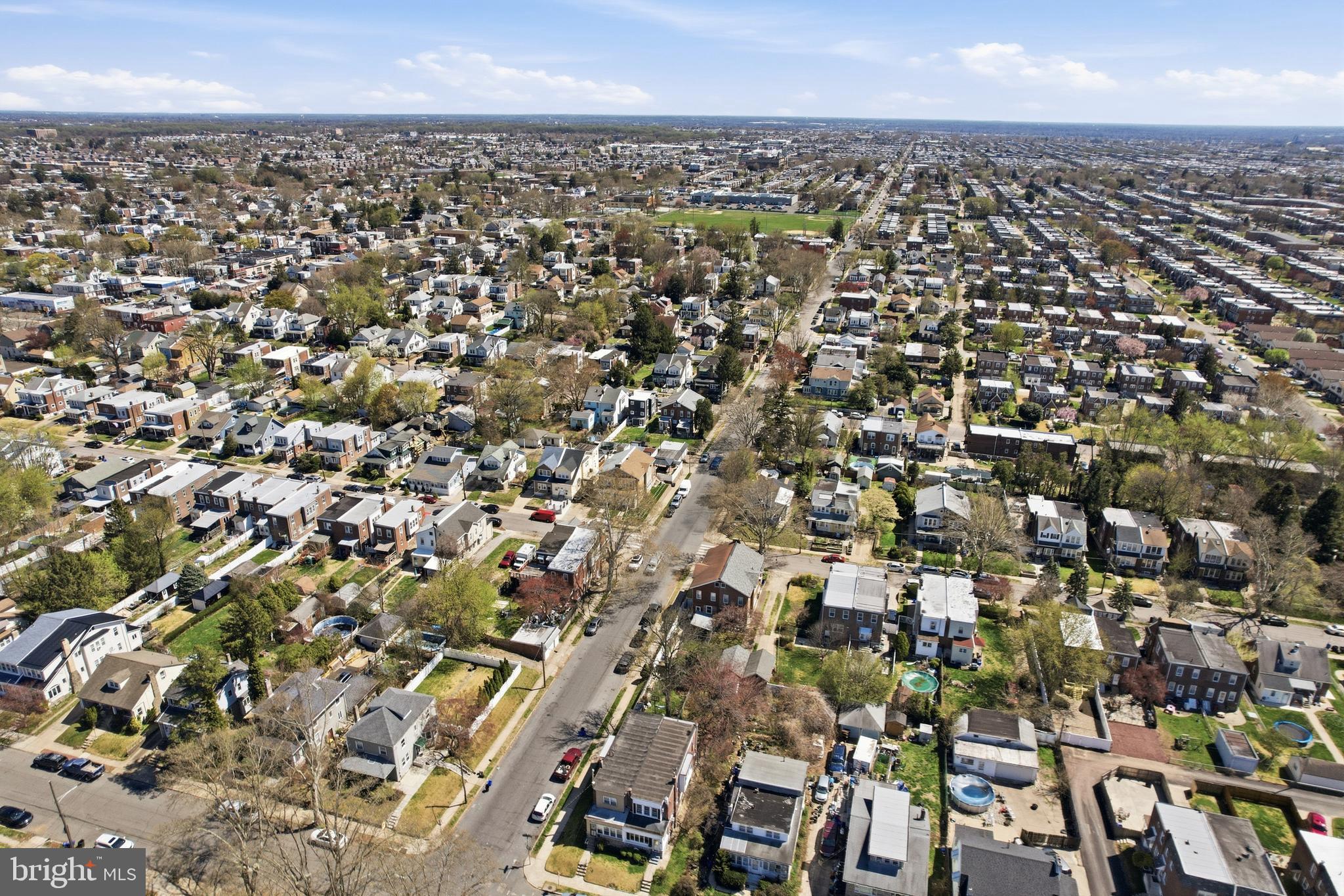 OXFORD CIRCLE - Residential
