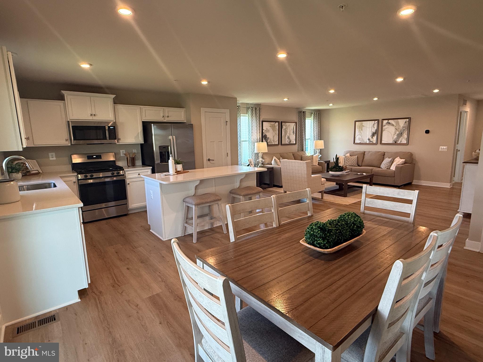 BLOOMFIELDS - Residential