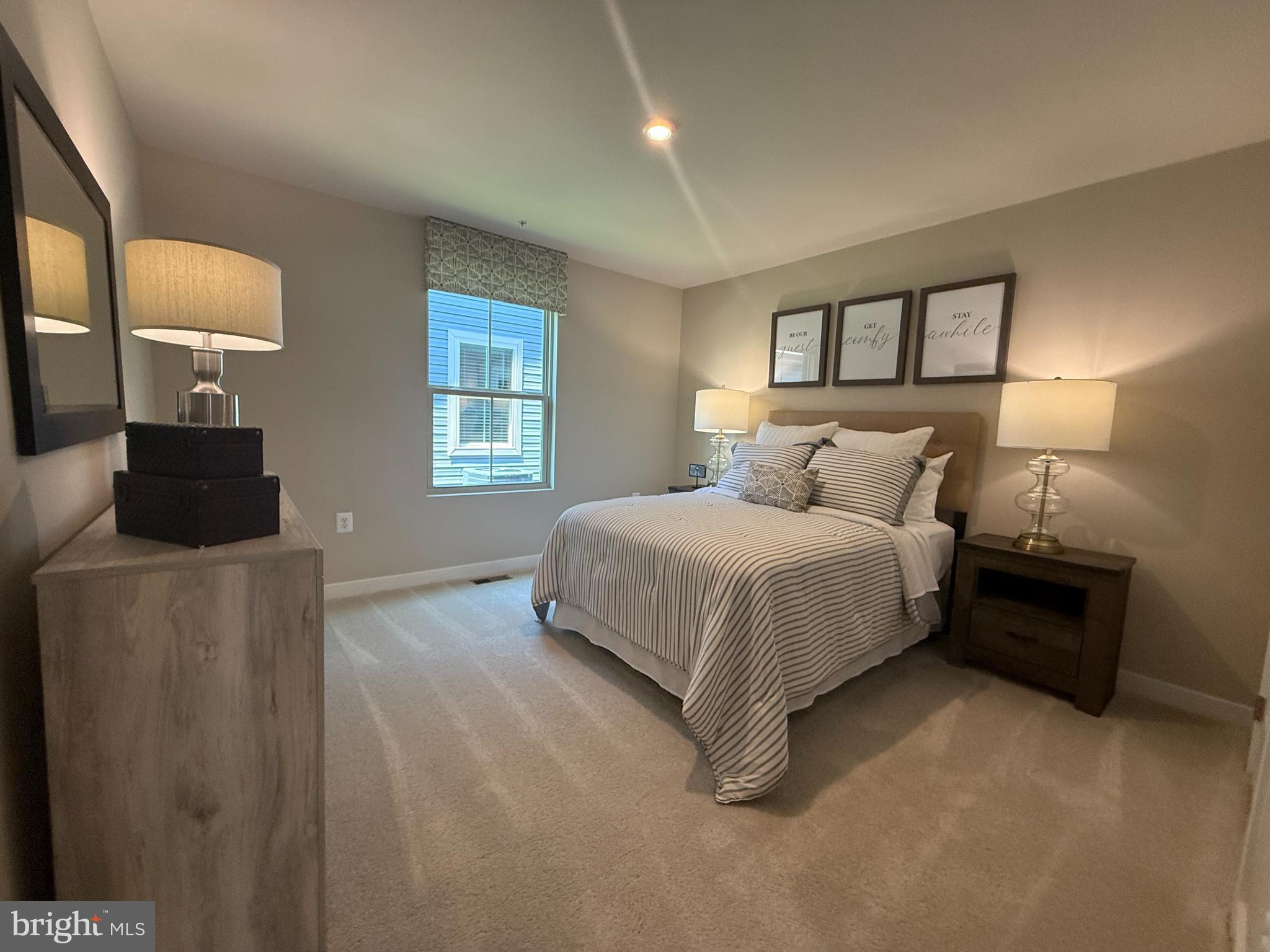 BLOOMFIELDS - Residential