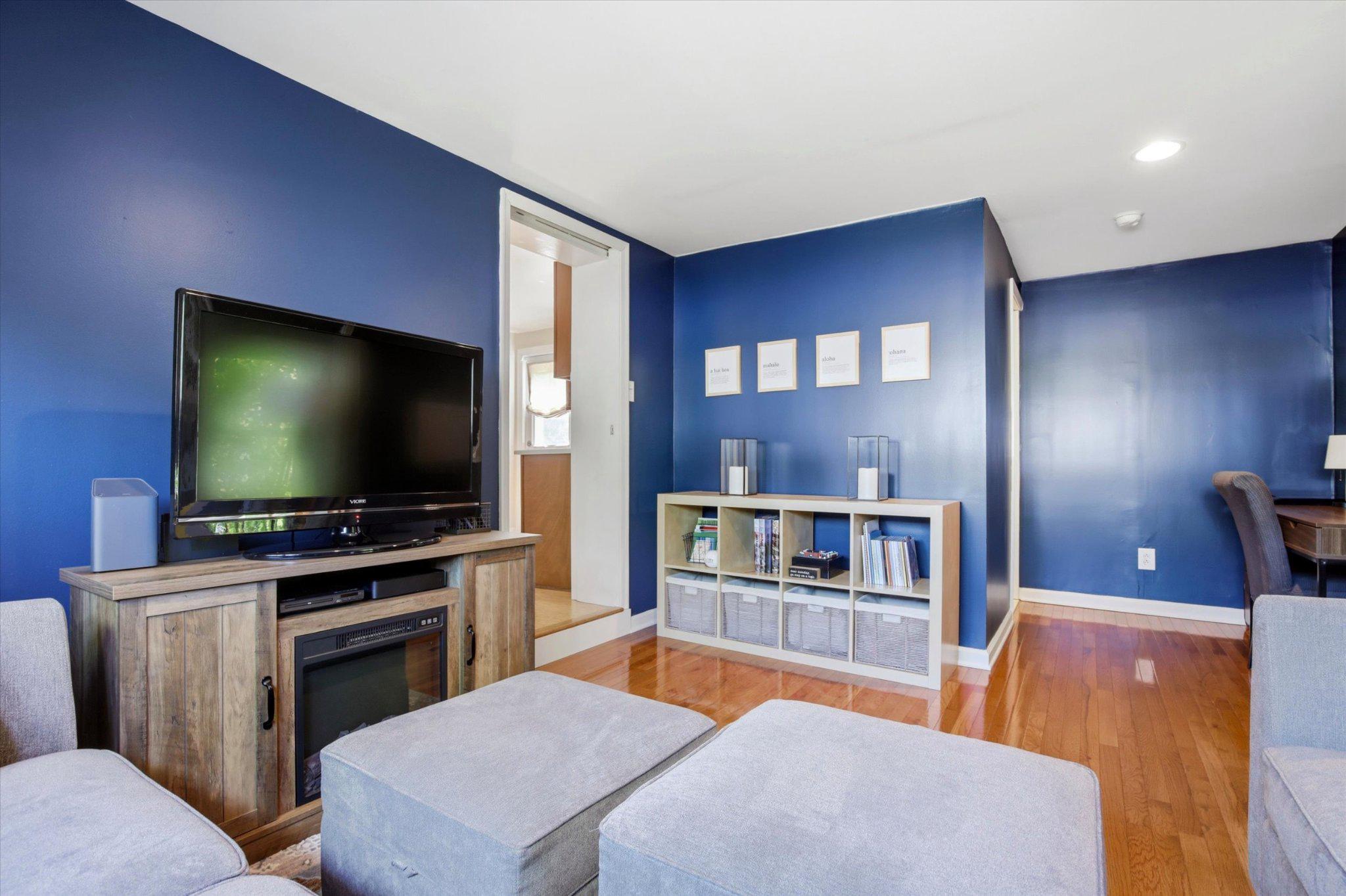 ROSEDALE - Residential