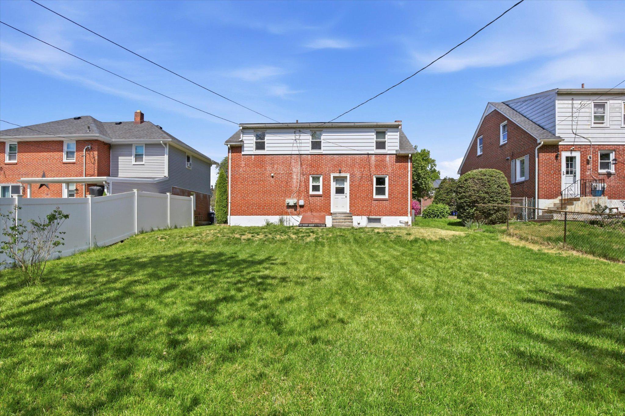 ROSEDALE - Residential