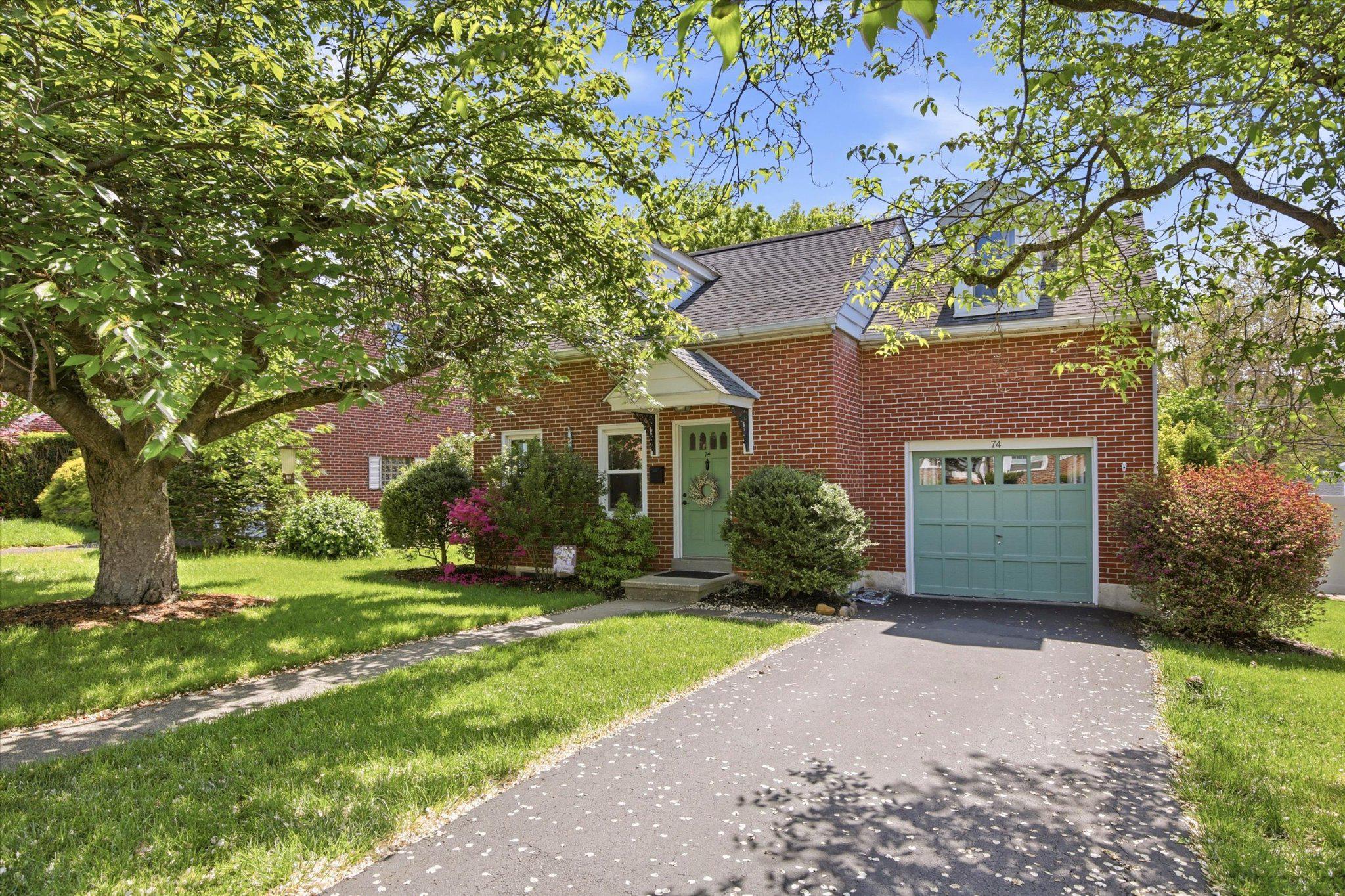 ROSEDALE - Residential