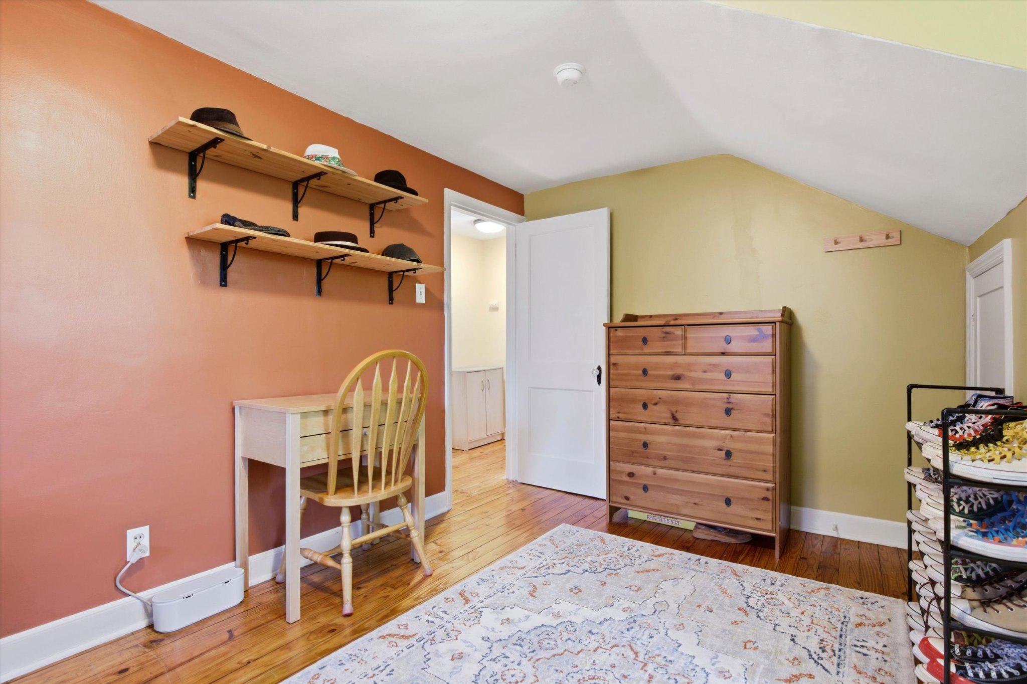 ROSEDALE - Residential