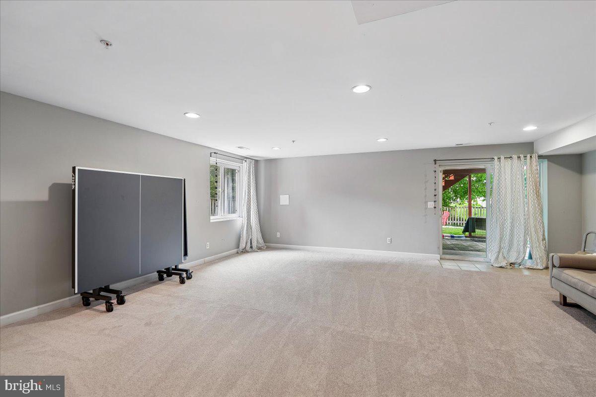 BRENTWOOD - Residential