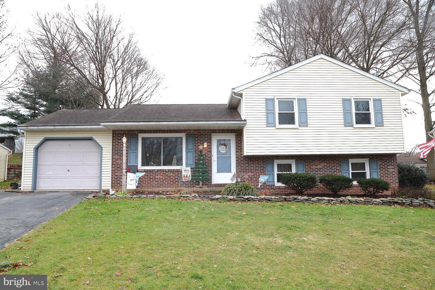 EAST COCALICO HEIGHTS - Residential