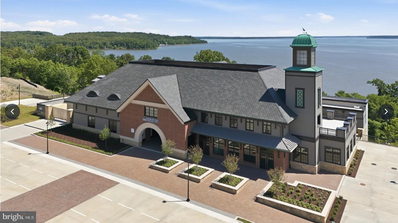 POTOMAC SHORES - Residential