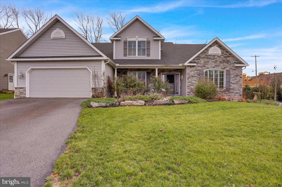 GREEN VALLEY WEST - Residential