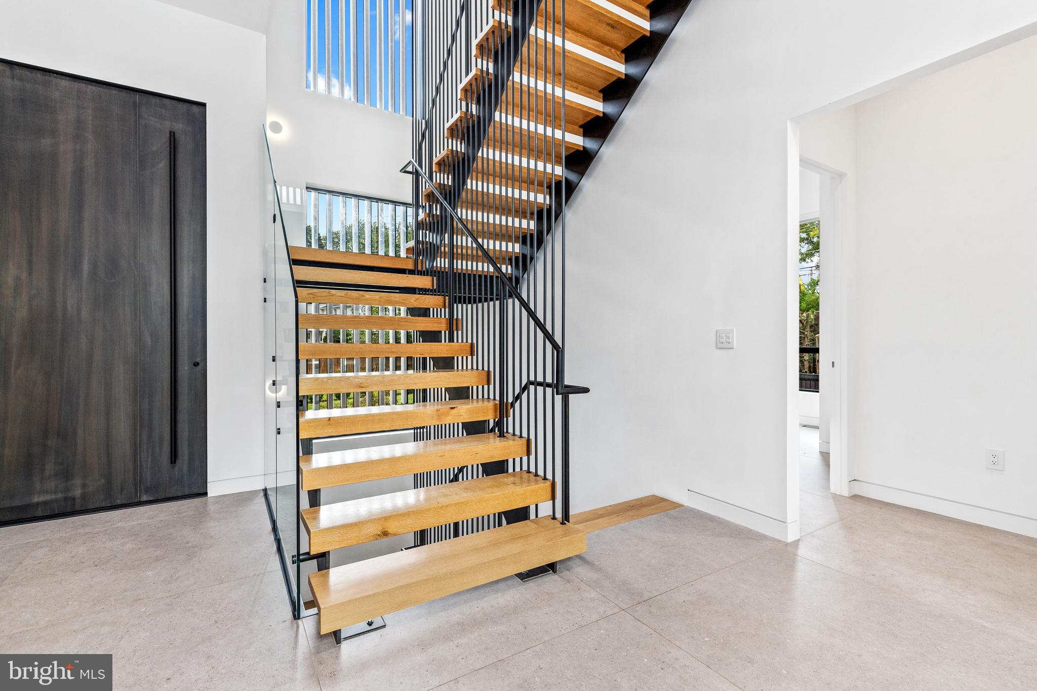 SUNNY SIDE - Residential