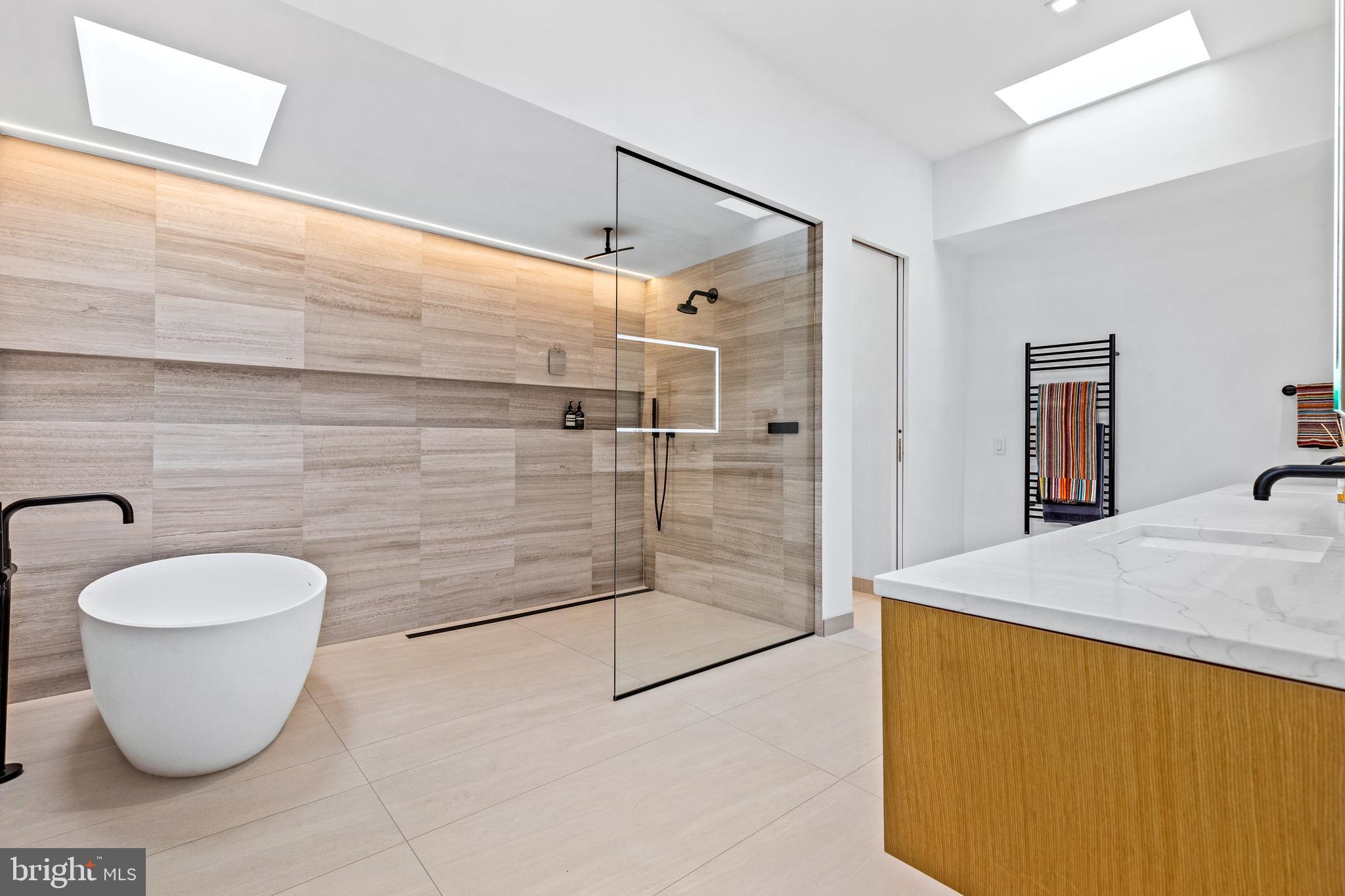 SUNNY SIDE - Residential