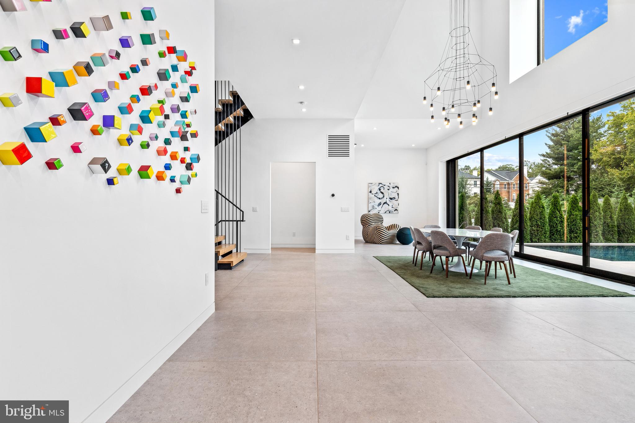 SUNNY SIDE - Residential