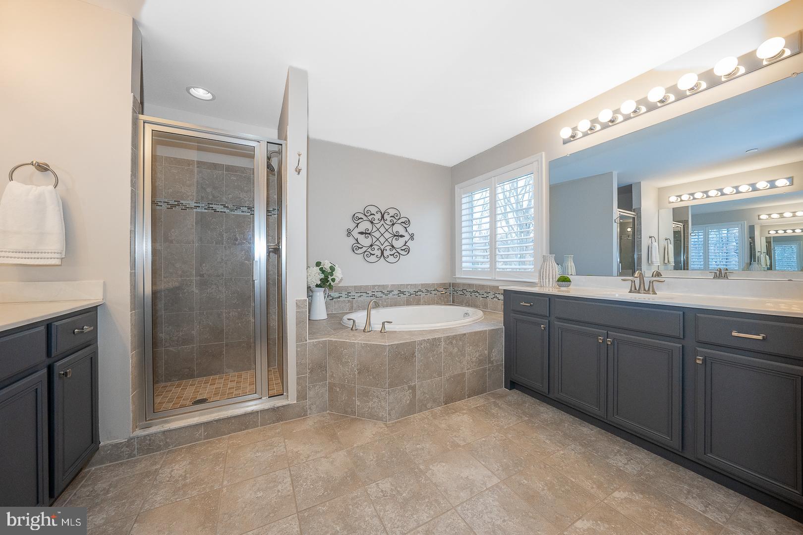 GRANDE AT MUIRWOOD H - Residential