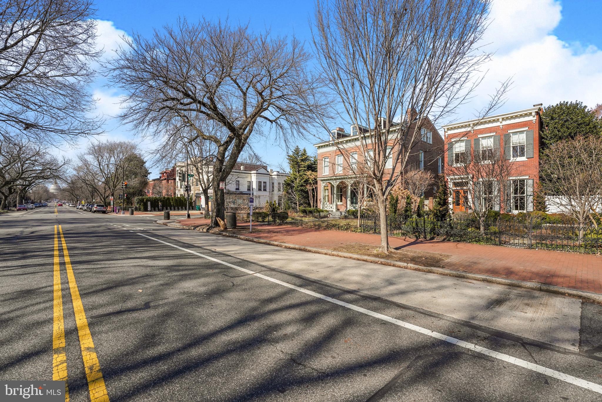 CAPITOL HILL - Residential