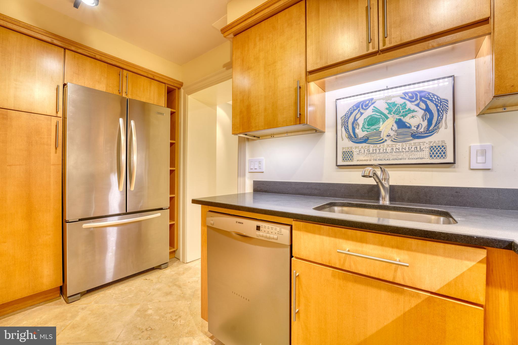 CAPITOL HILL - Residential