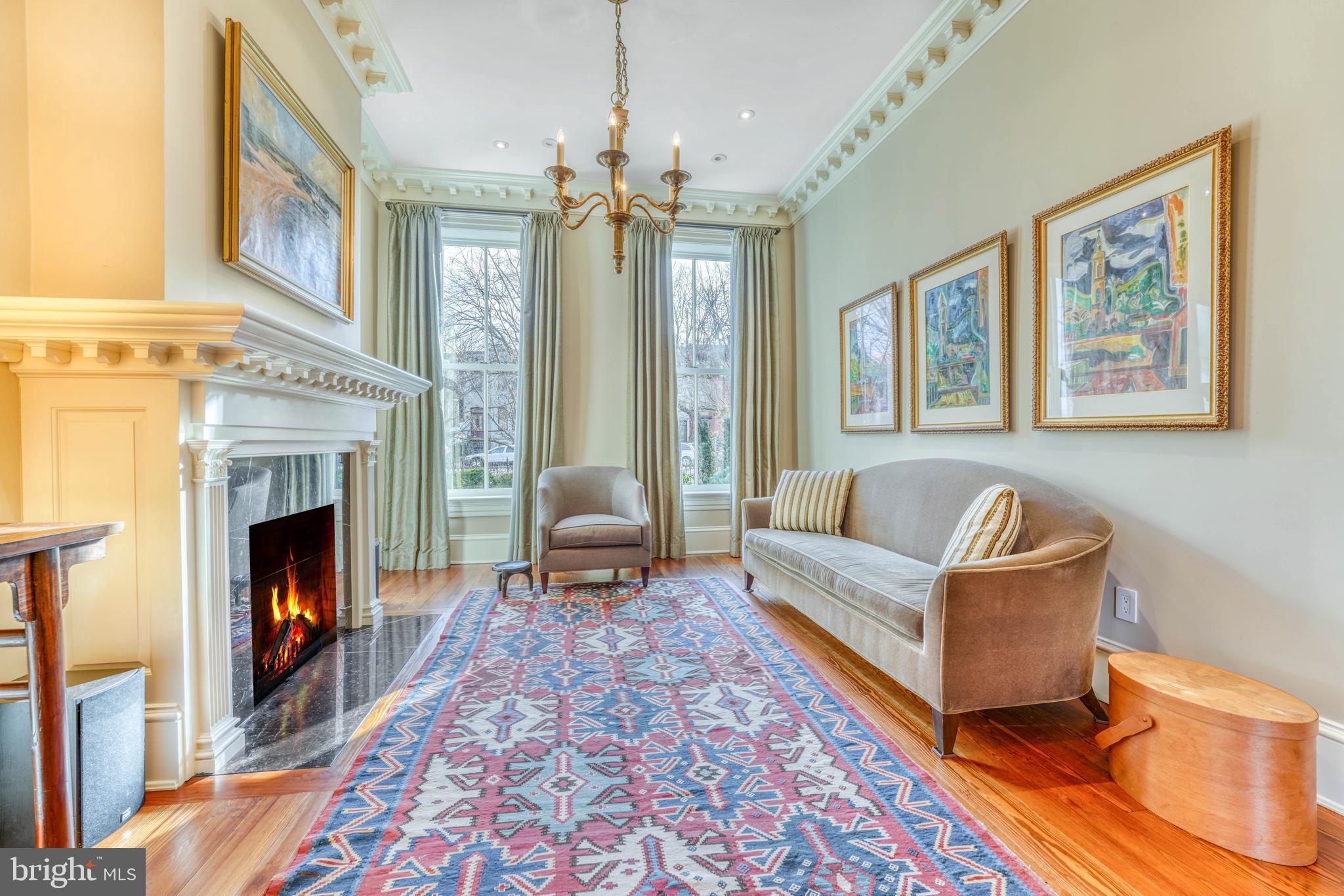 CAPITOL HILL - Residential