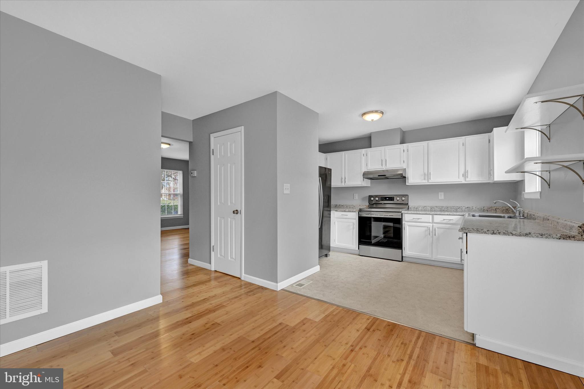 UPTON VILLAGE NORTH - Residential