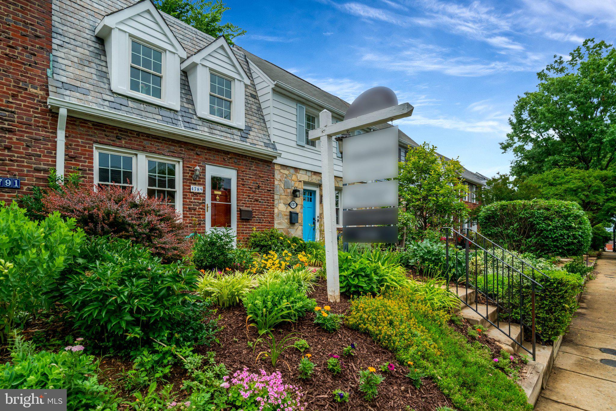 GLEBEWOOD VILLAGE - Residential