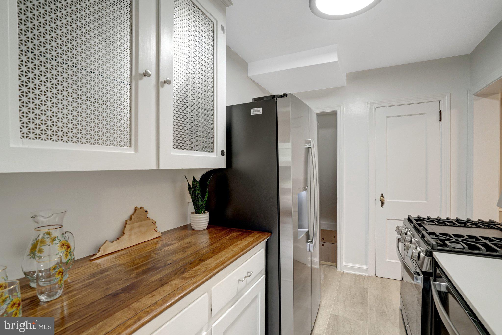 GLEBEWOOD VILLAGE - Residential