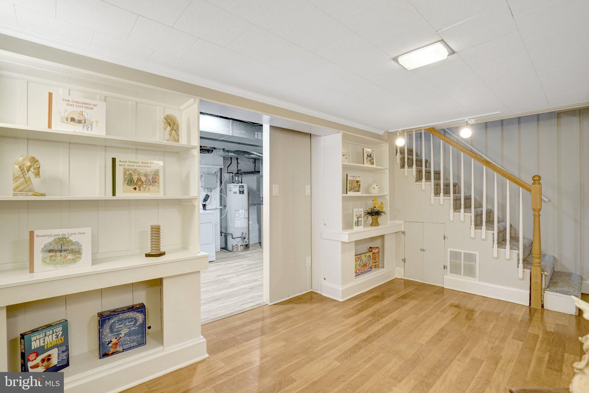 GLEBEWOOD VILLAGE - Residential