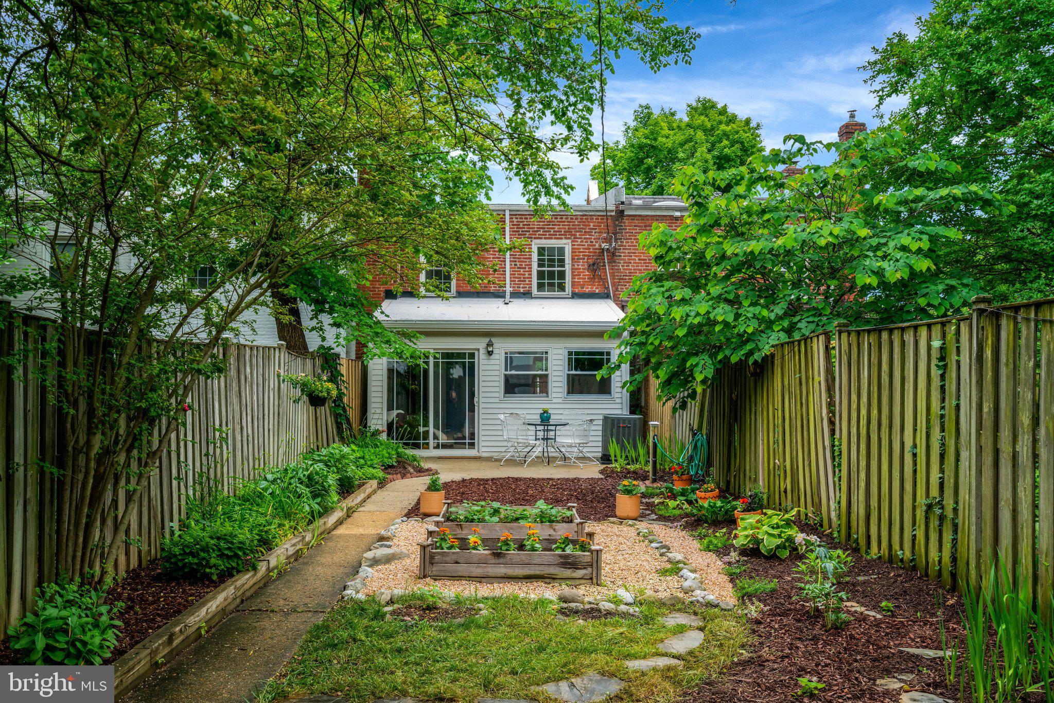 GLEBEWOOD VILLAGE - Residential
