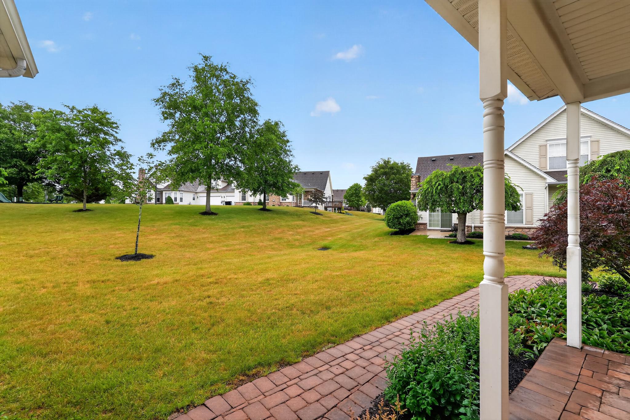 THE VINEYARDS - Residential