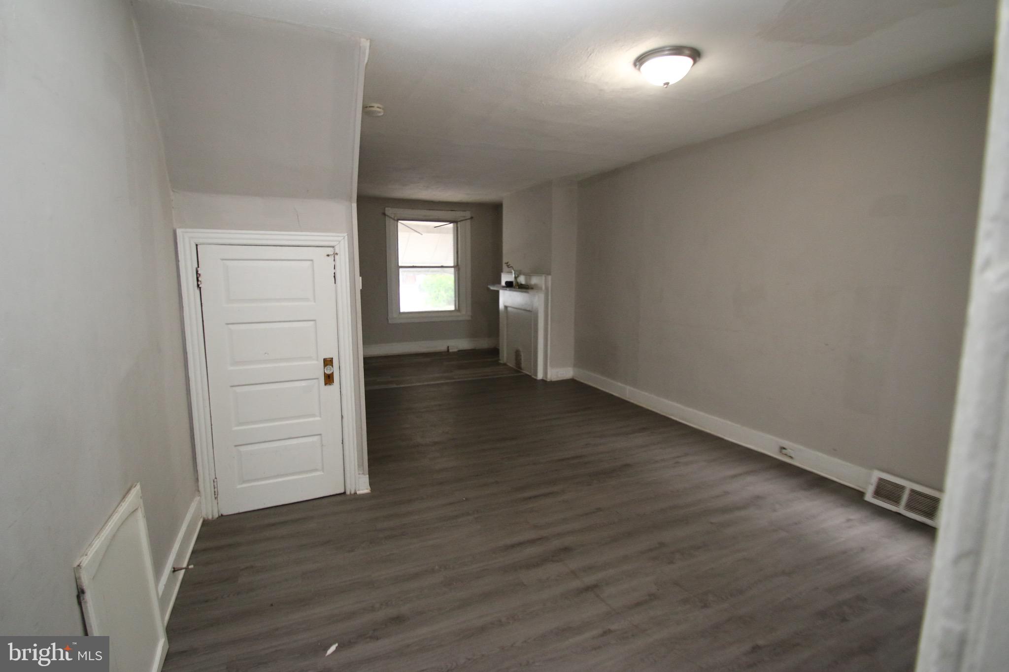 OAK LANE - Residential