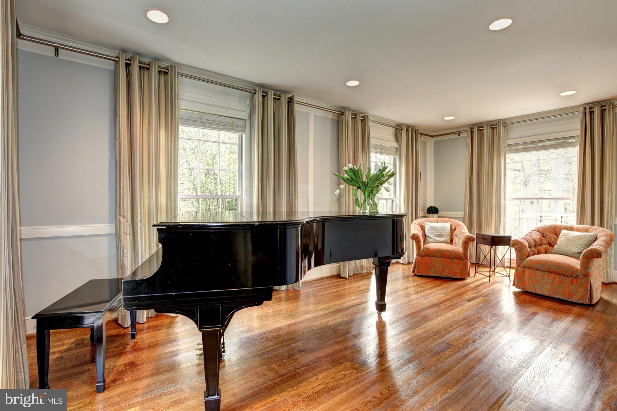 WESTWOOD - Residential
