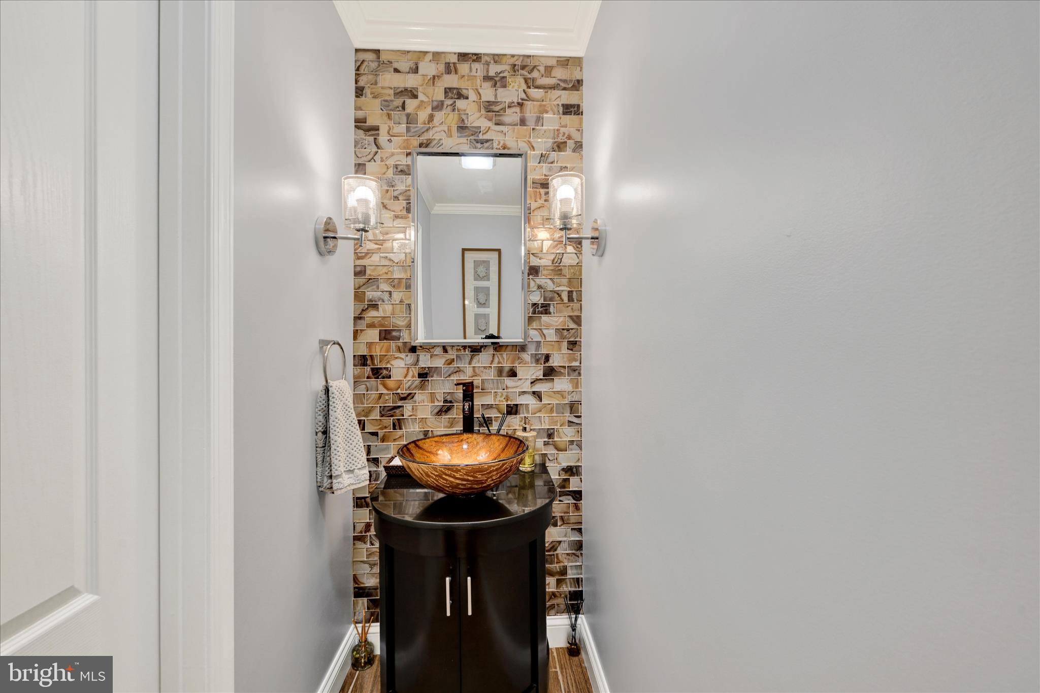 CASTLEMILL - Residential