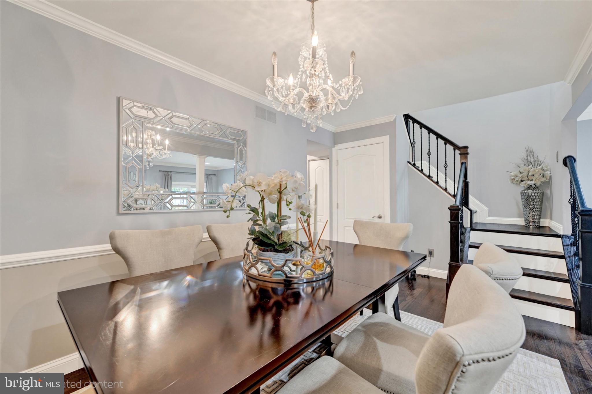 CASTLEMILL - Residential