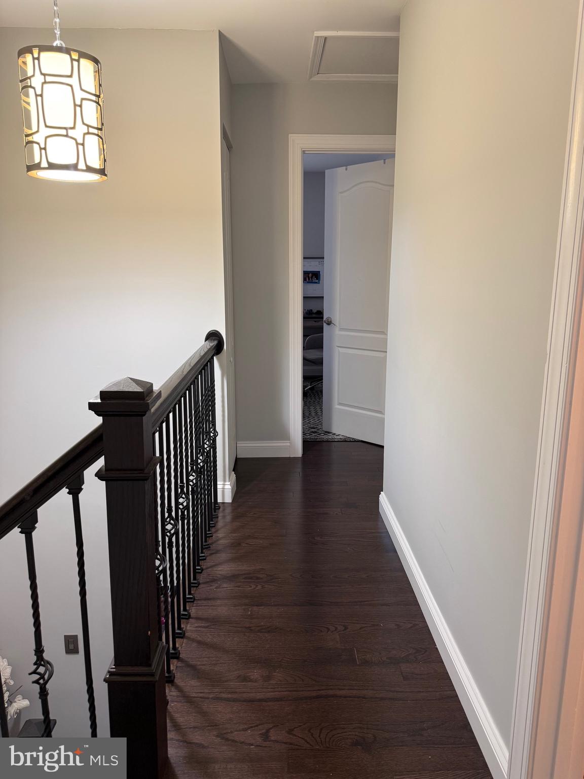 CASTLEMILL - Residential