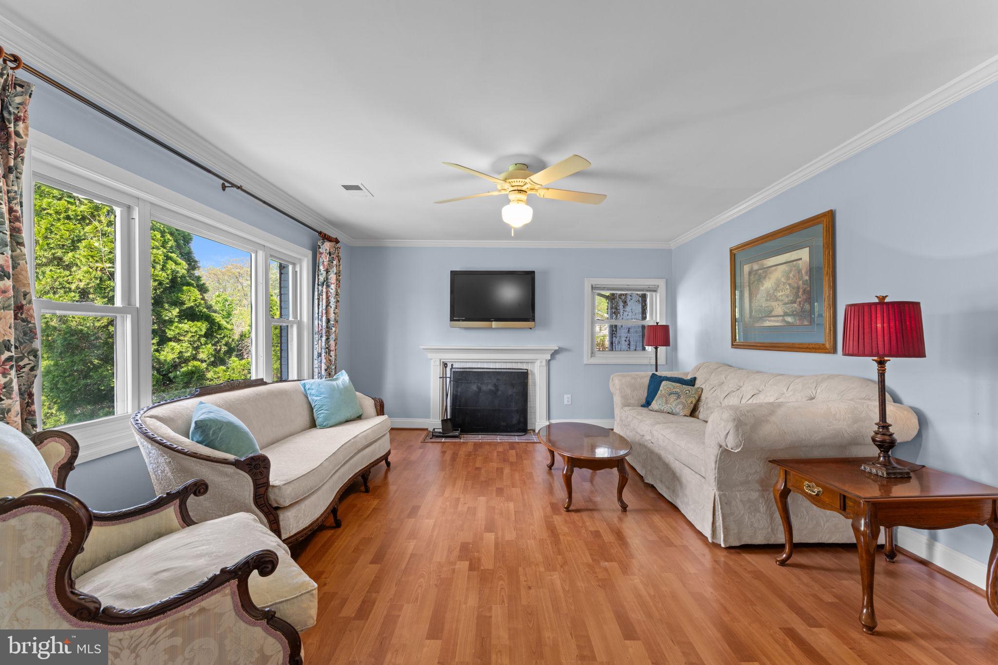 LORFAX HEIGHTS - Residential