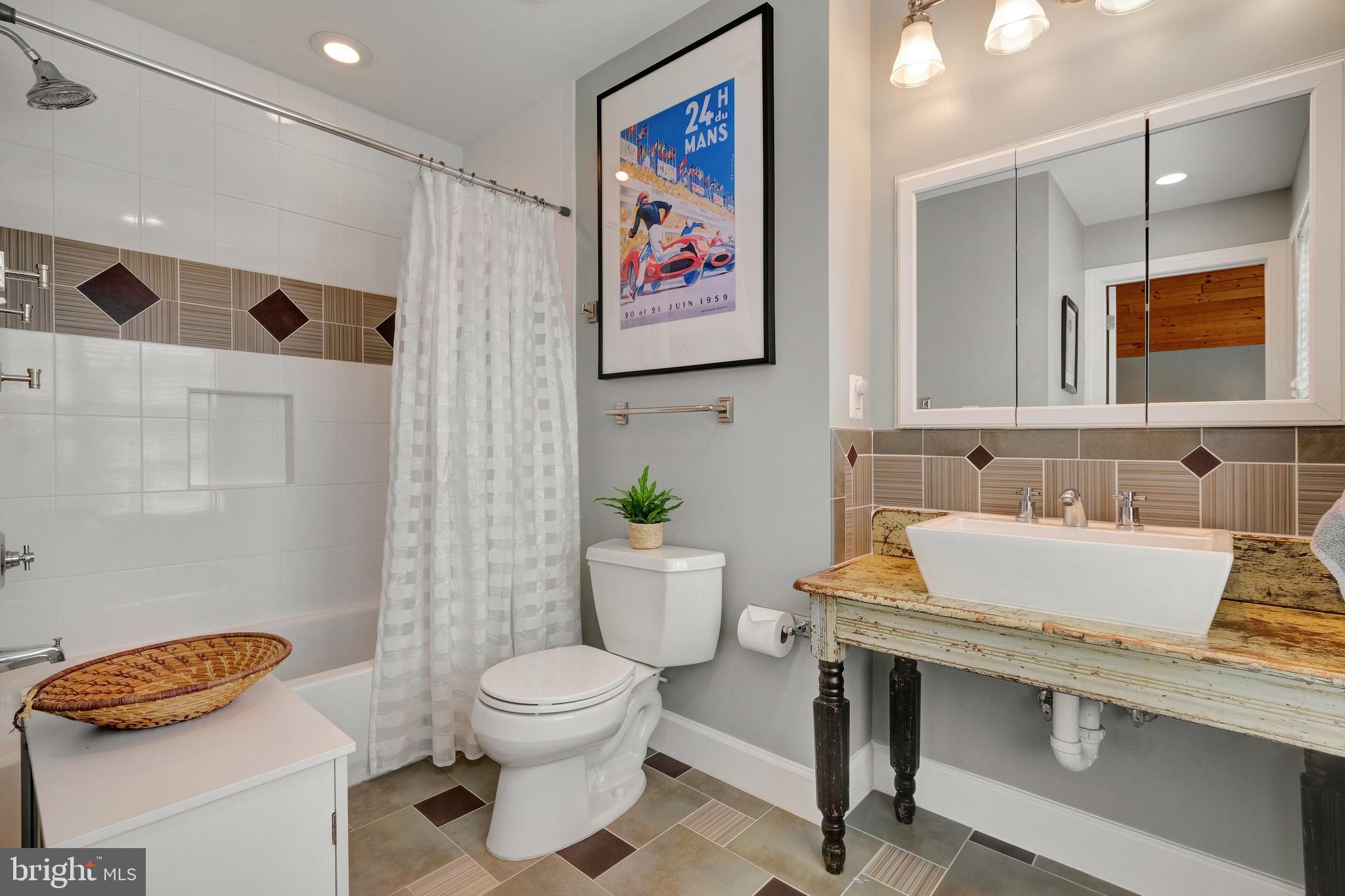 HOLLIN HALL VILLAGE - Residential