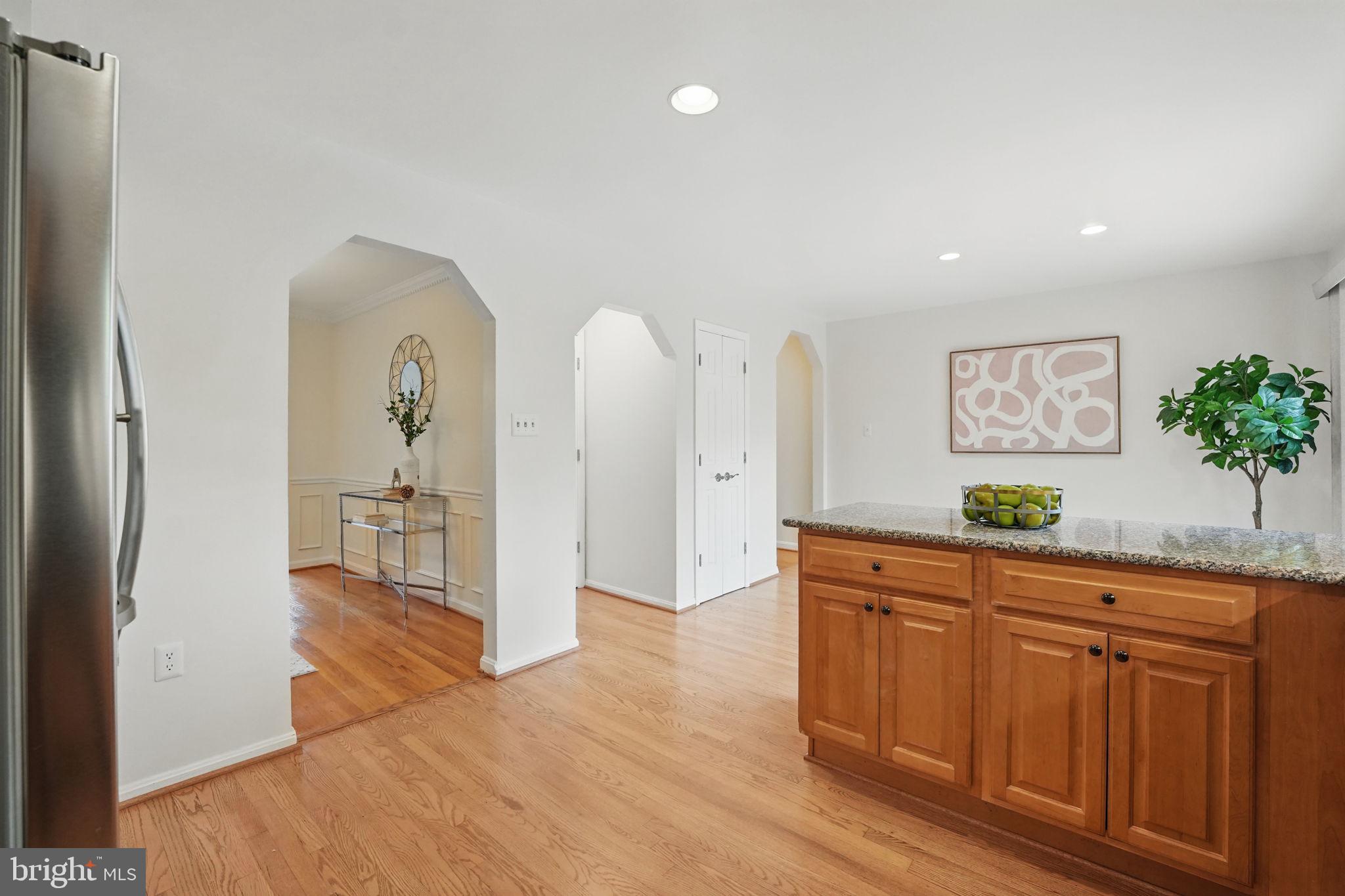 PINECREST - Residential