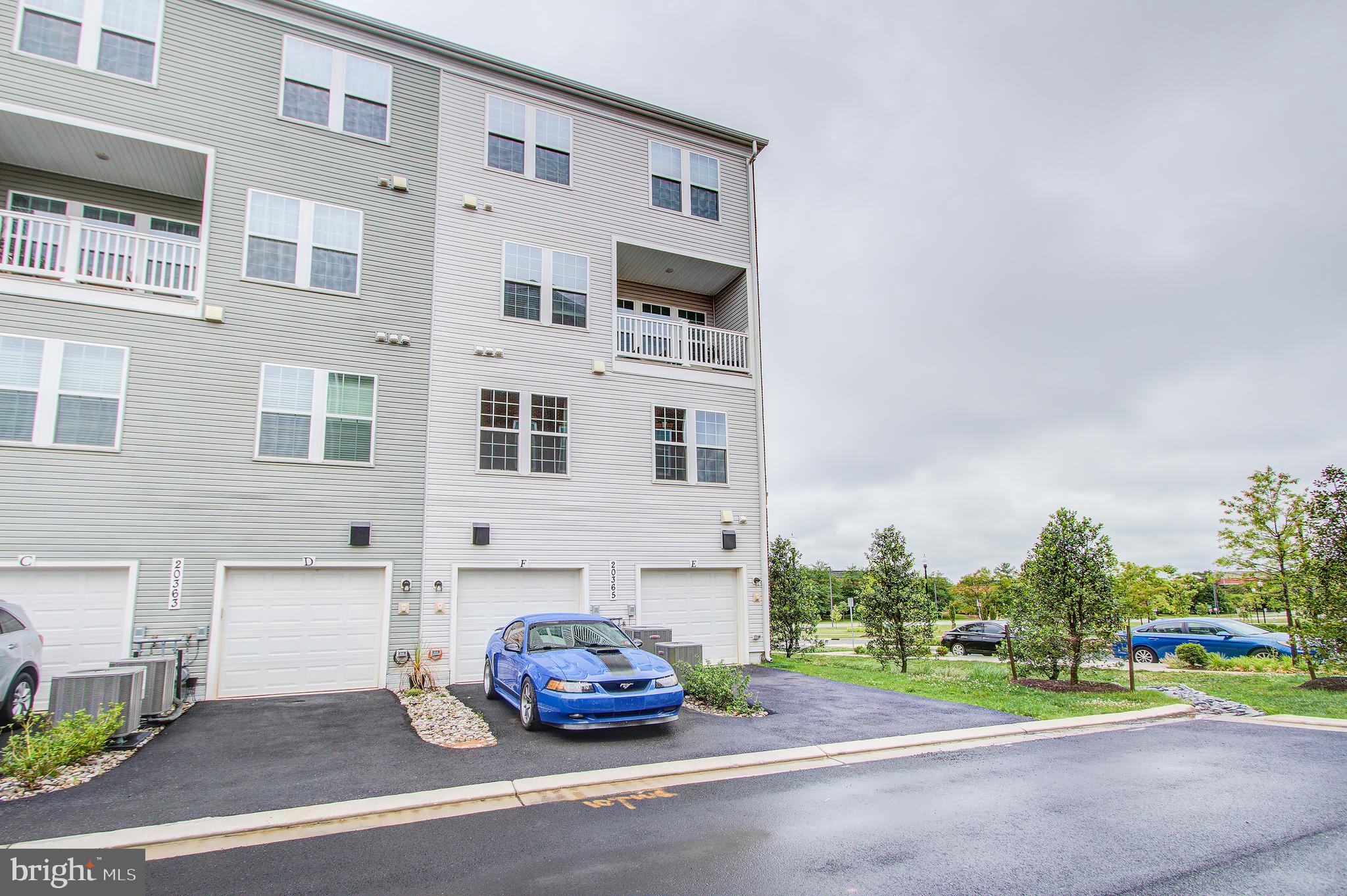 CENTURY ROW - Residential