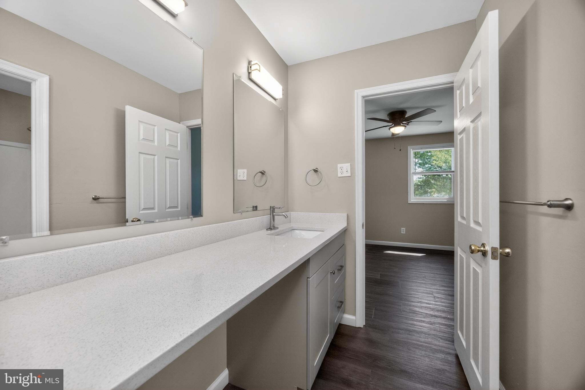 GREEN MEADOWS - Residential