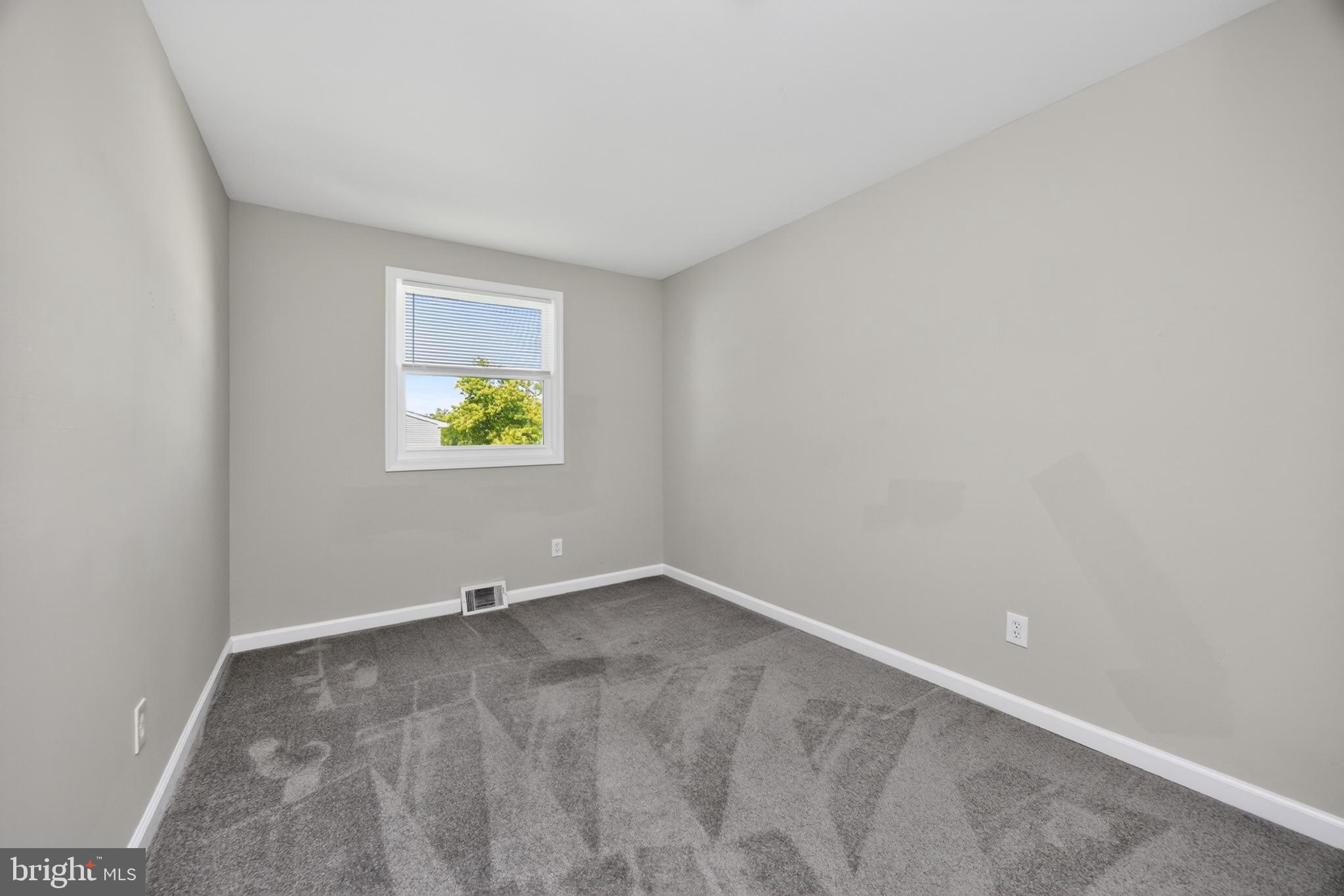 GREEN MEADOWS - Residential