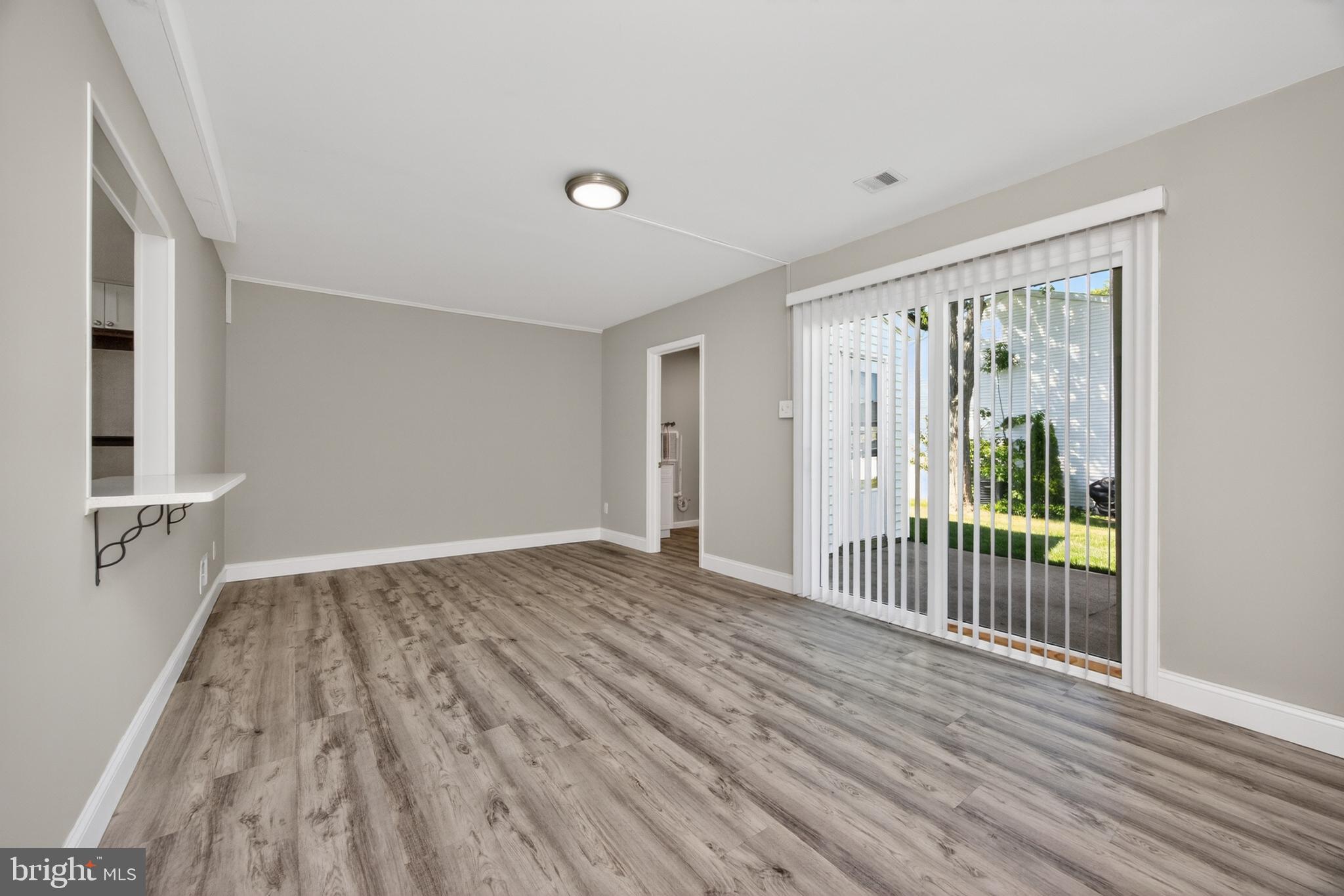 GREEN MEADOWS - Residential