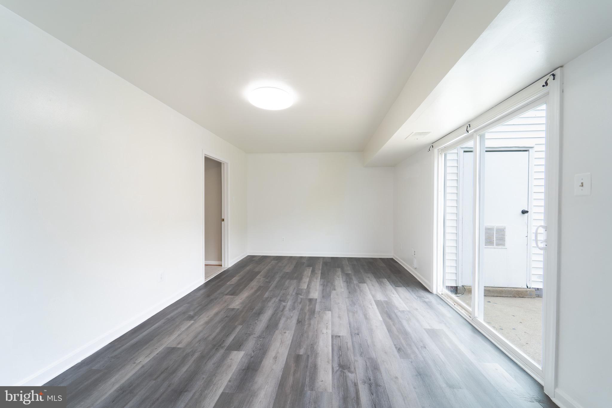 MEADOWS OF NEWGATE - Residential