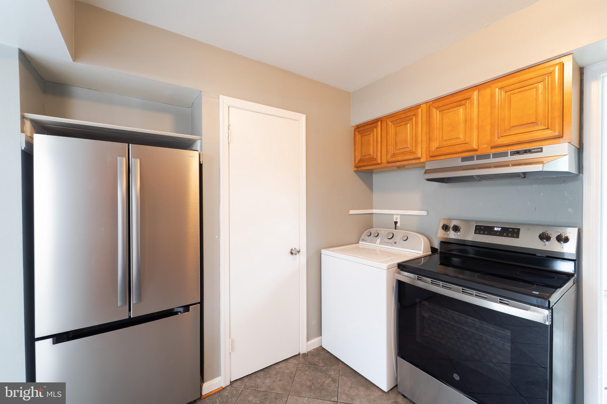 MEADOWS OF NEWGATE - Residential