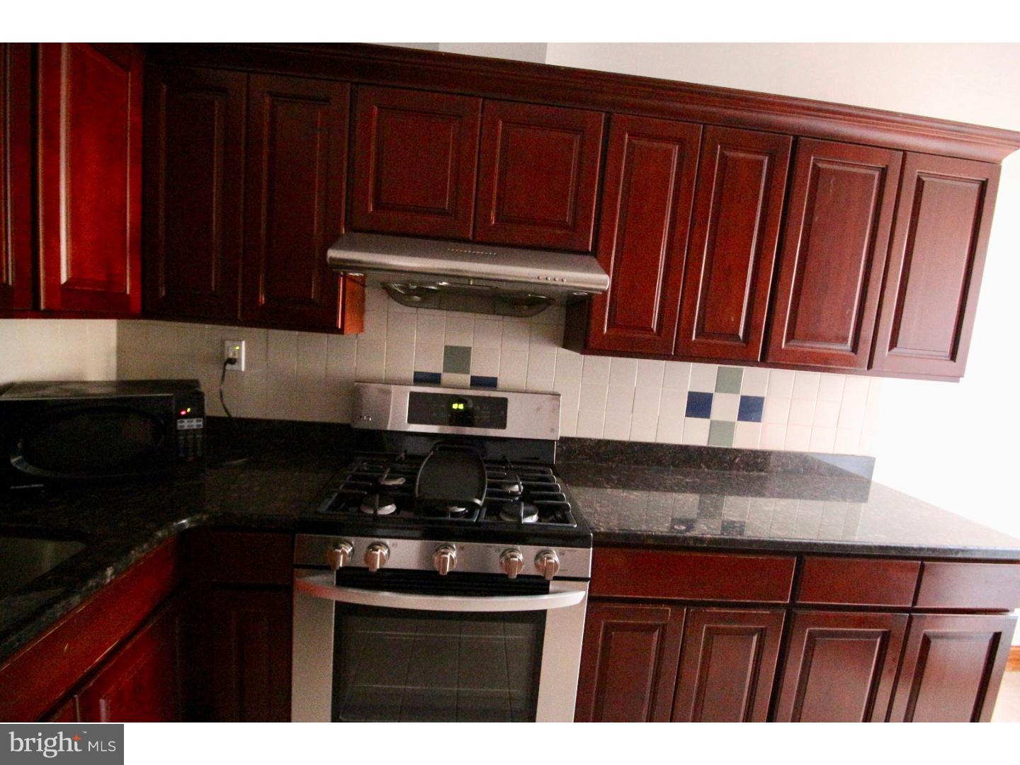 WEST POPLAR - Residential Lease
