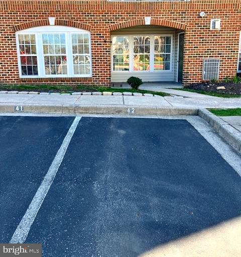 KINGS CROSSING - Residential