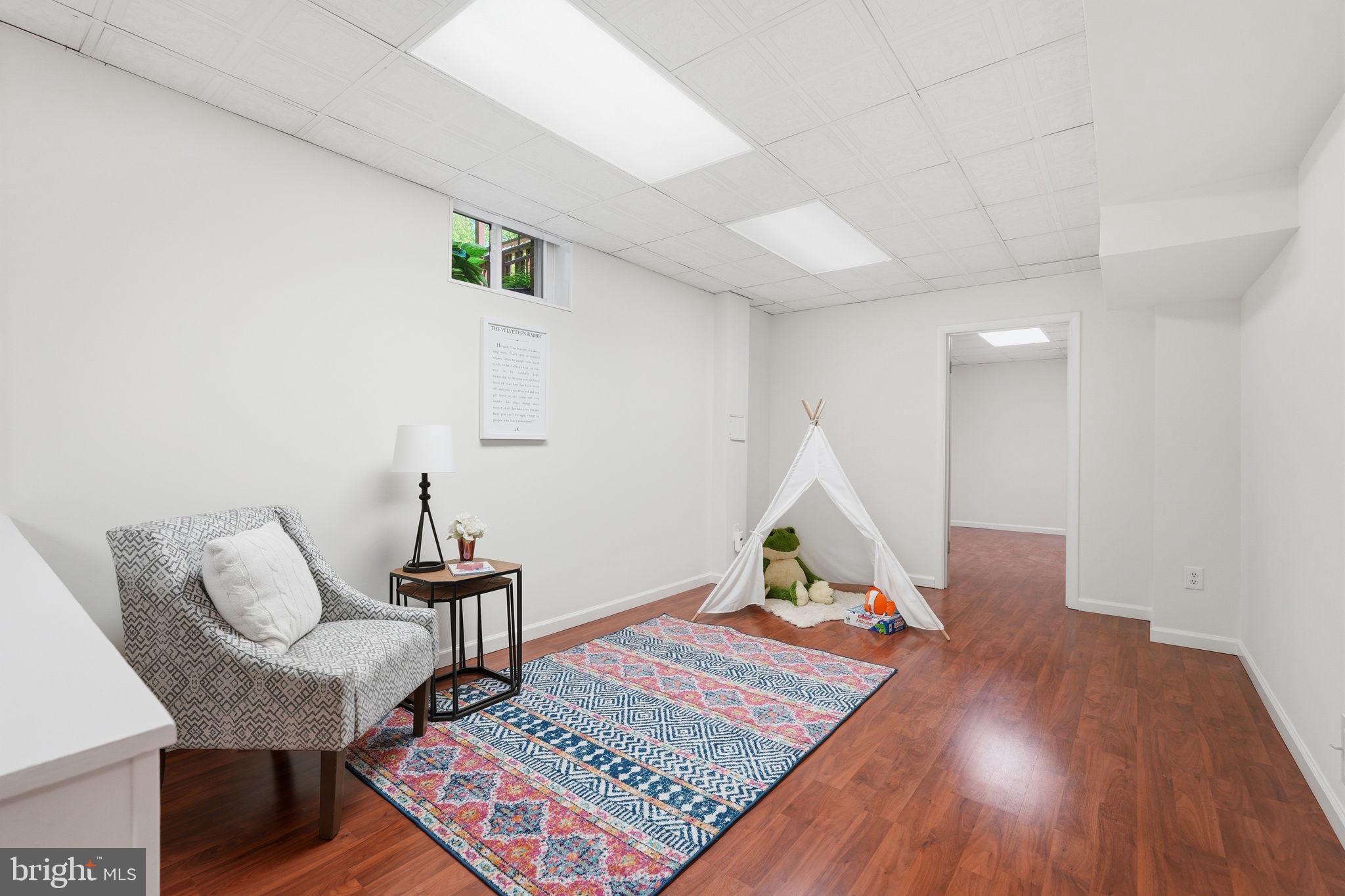 FLOWER VALLEY - Residential