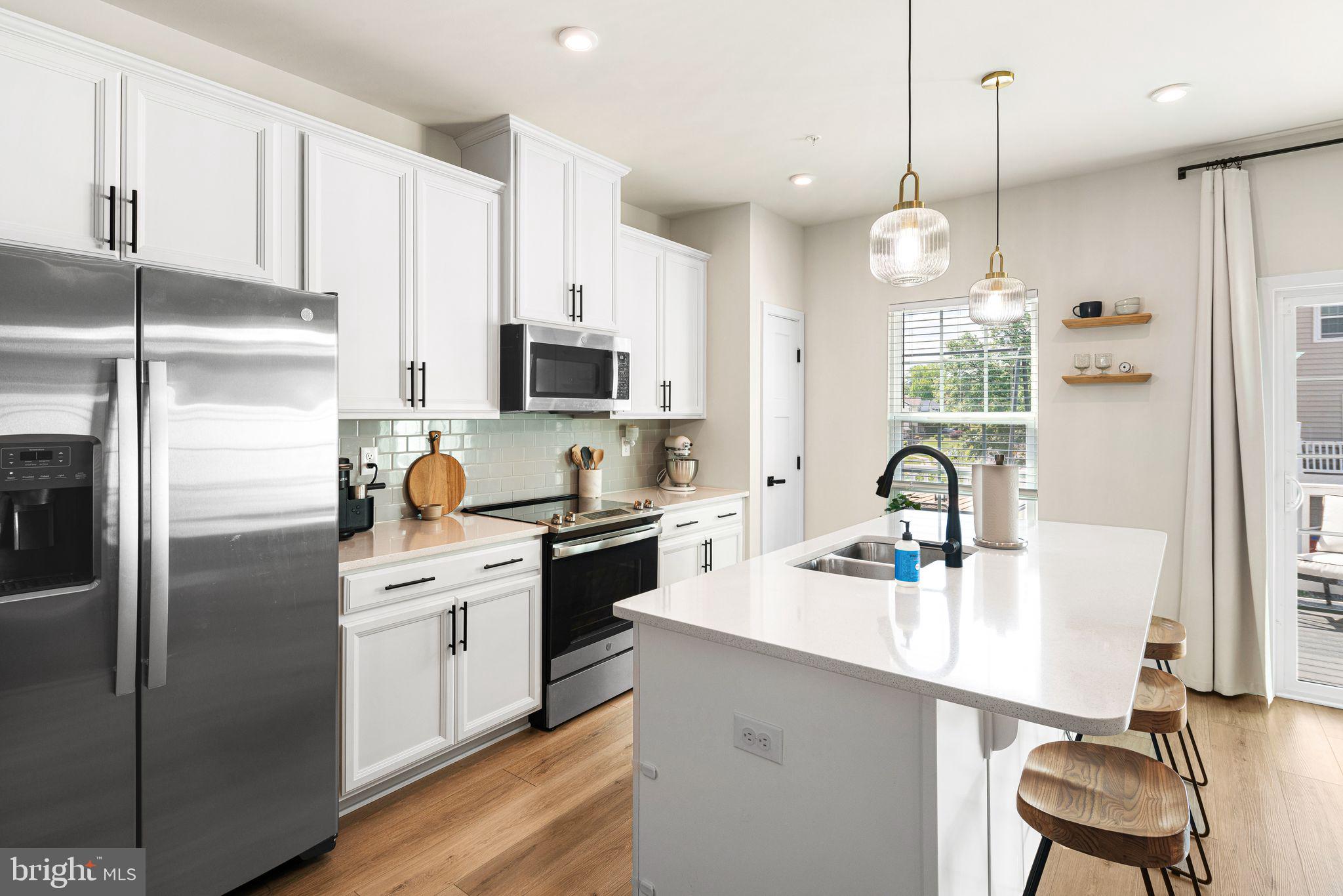 TOWNE GATE COMMONS - Residential