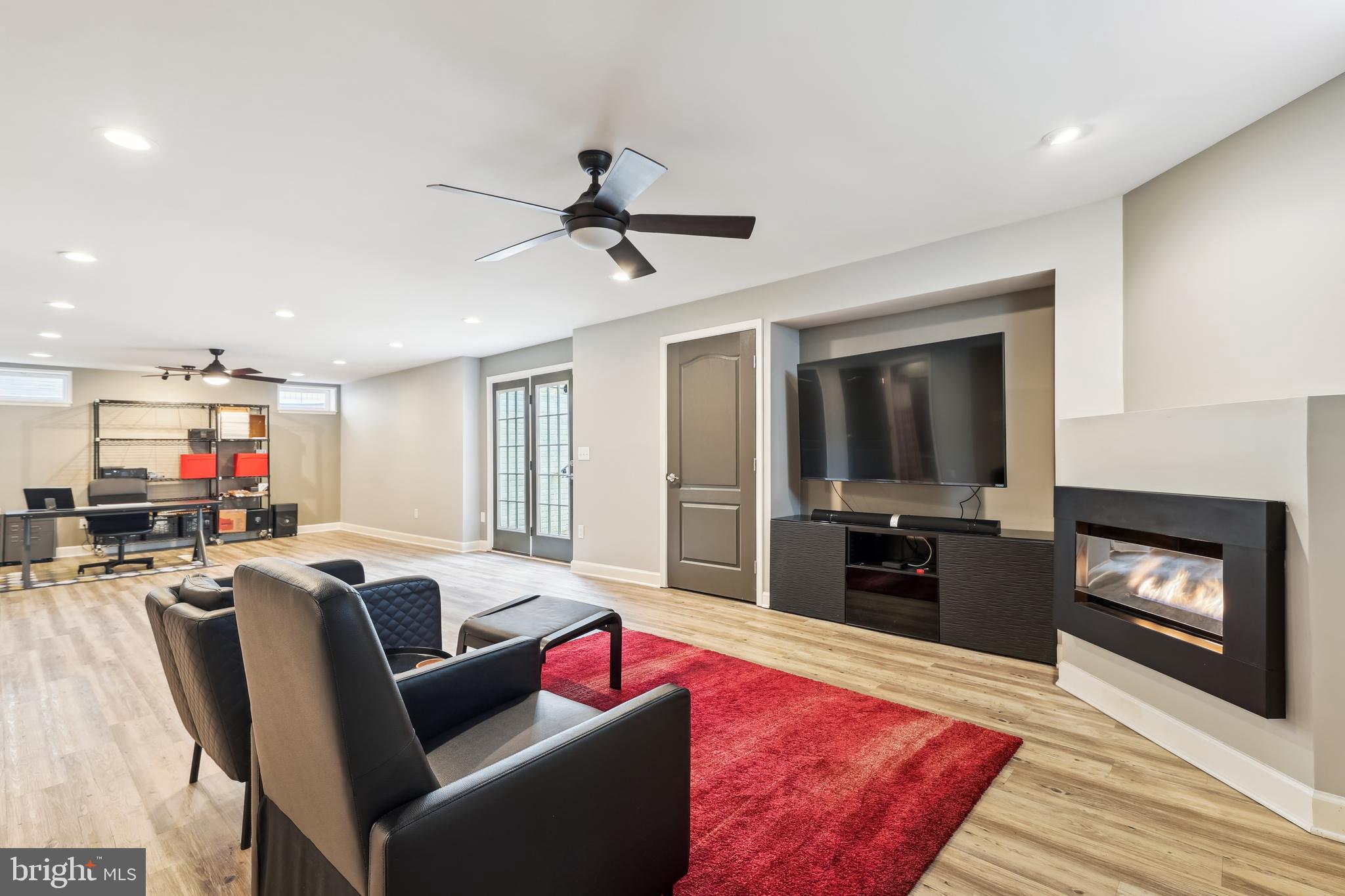PRINCE WILLIAM TOWN CENTER - Residential